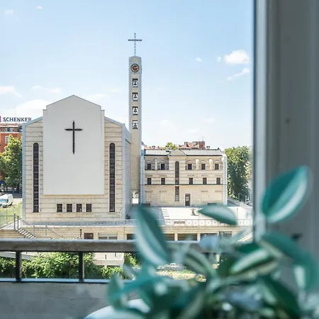 Bright & 2br In Historic Heart Of Apartamento *