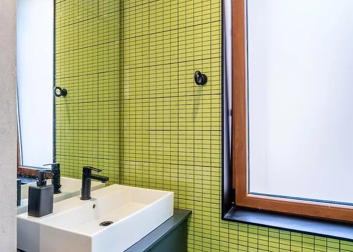 Bright & 2br In Historic Heart Of Sofia