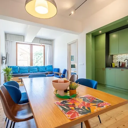 Apartment Bright & 2br In Historic Heart Of Sofia