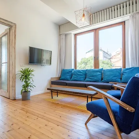 Bright & 2br In Historic Heart Of Sofia